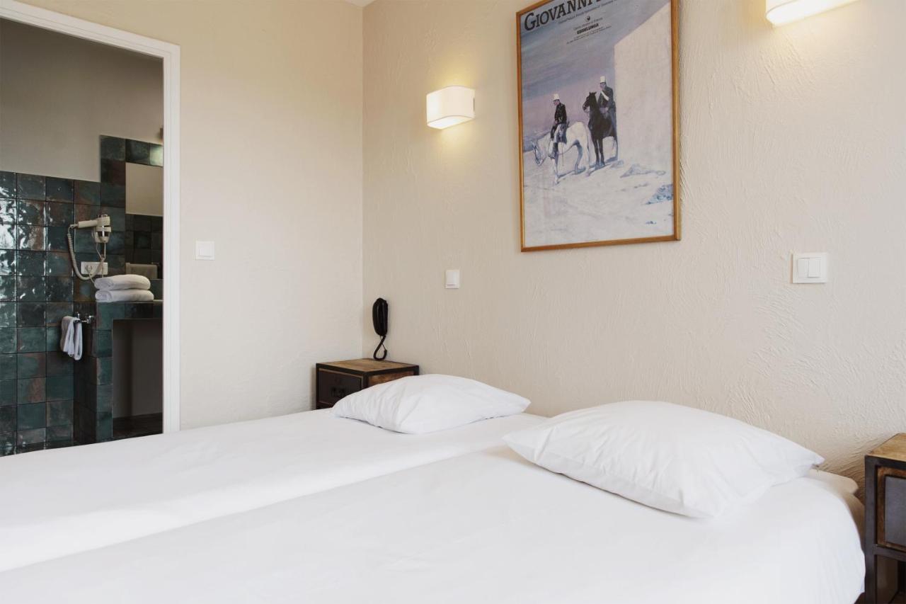 Coq Hotel Cogolin Eksteriør bilde
